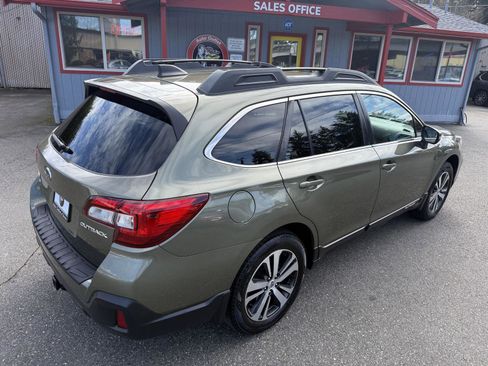 Used 2018 Subaru Outback 2.5i Limited w/ Popular Package #2 image 10