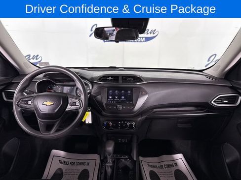 Used 2021 Chevrolet TrailBlazer LS AWD/4WD image 9