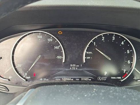 Used 2020 BMW 330i Sedan RWD image 11