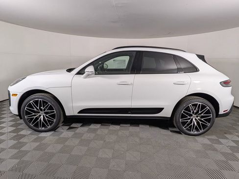 New 2026 Porsche Macan AWD/4WD image 2