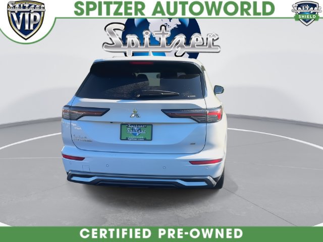 Used 2025 Mitsubishi Outlander SE AWD/4WD image 14