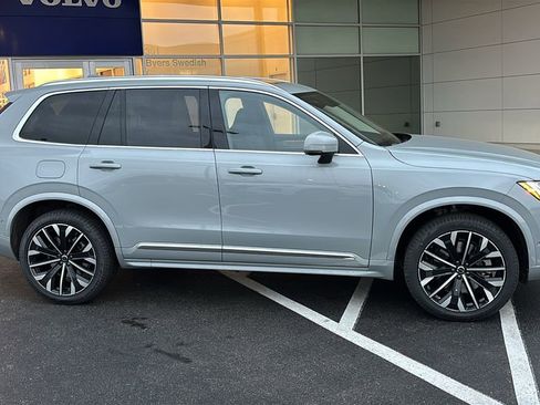 New 2026 Volvo XC90 T8 Plus w/ Protection Package Premier AWD/4WD image 29