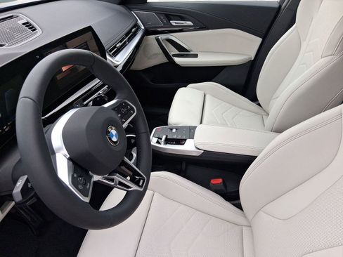 New 2026 BMW X1 xDrive28i w/ Technology Package image 4