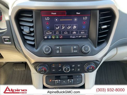 Used 2023 GMC Acadia Denali w/ Denali Ultimate Package AWD/4WD image 10