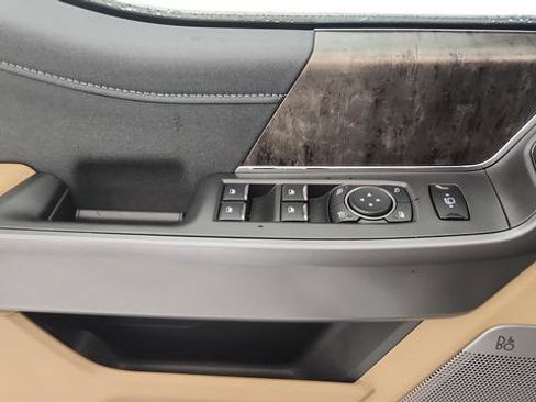 New 2026 Ford F250 Lariat w/ Chrome Package image 19