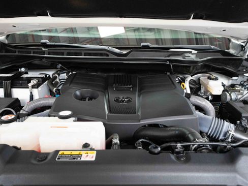 Used 2023 Toyota Tundra SR5 w/ SR5 Convenience Package image 30