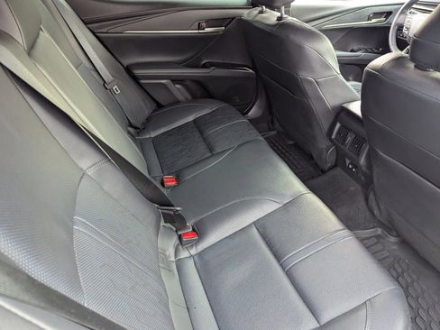 Used 2025 Toyota Camry XSE image 14