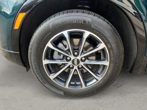 Used 2024 Cadillac XT4 Sport AWD/4WD image 10