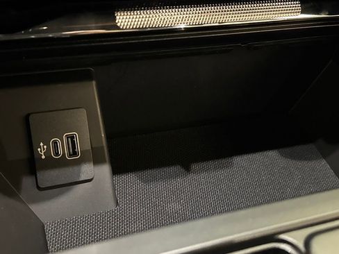 New 2026 Ford F150 Lariat w/ Equipment Group 501A Mid image 34