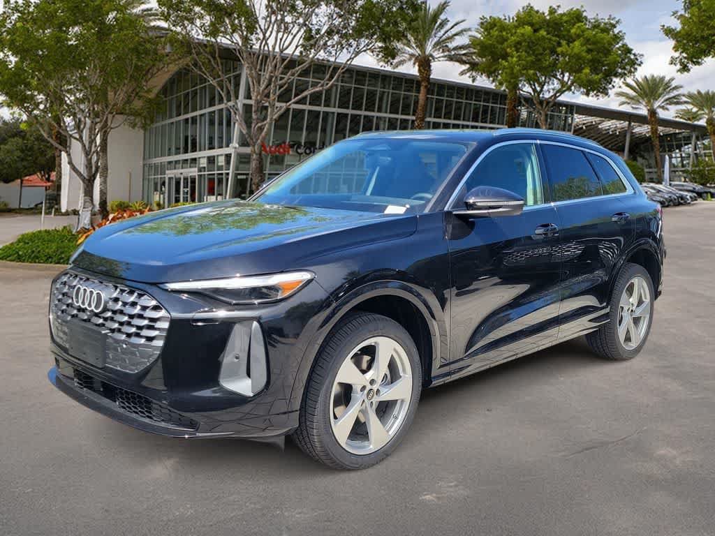 New 2026 Audi Q5 Premium AWD/4WD image 1
