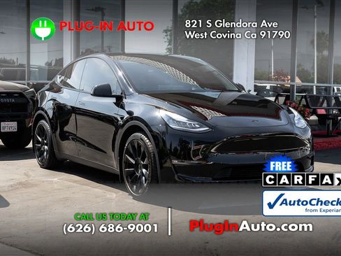 Used 2021 Tesla Model Y Long Range image 3