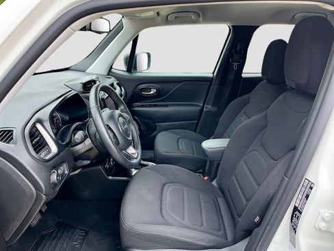 Used 2022 Jeep Renegade Latitude w/ Convenience Group AWD/4WD image 21