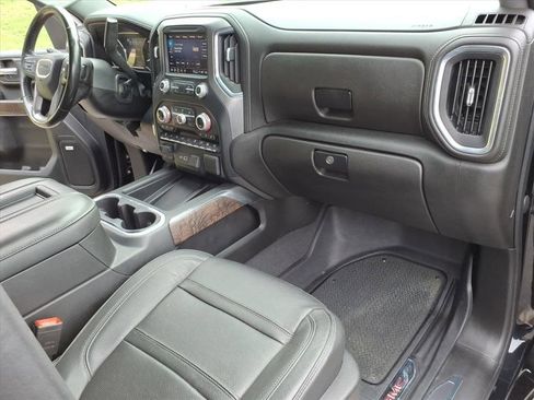 Used 2022 GMC Sierra 3500 Denali w/ Denali Black Diamond Edition AWD/4WD image 16