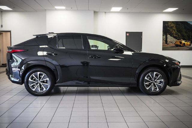 Certified 2023 Lexus RZ 450e Premium w/ Accessory Package (2T) AWD/4WD image 5