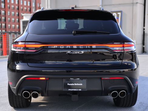 New 2026 Porsche Macan S image 10