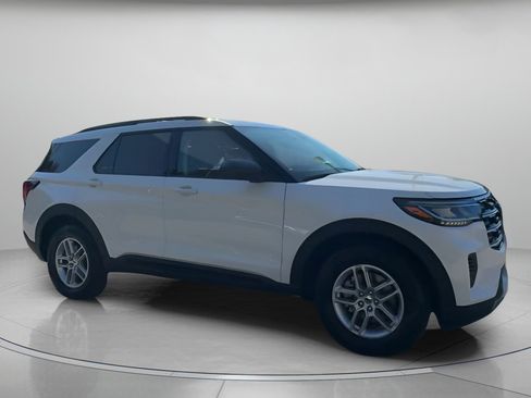 New 2026 Ford Explorer Active image 38