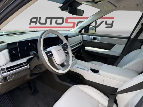 Used 2024 Hyundai Santa Fe Calligraphy FWD image 10