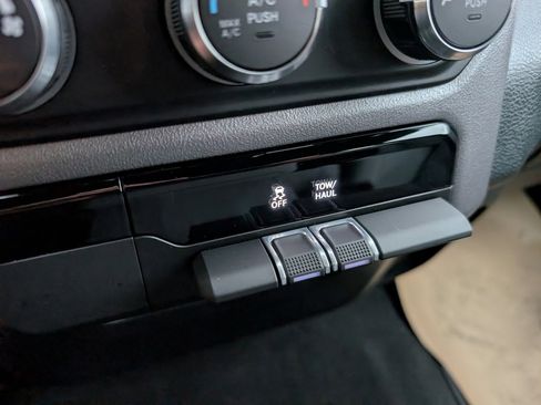 Used 2023 RAM 1500 Big Horn image 26