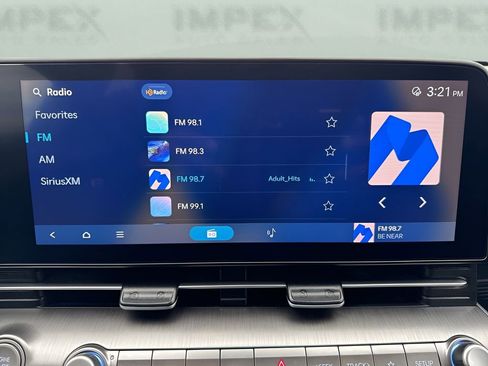 Used 2025 Hyundai Kona SEL image 17