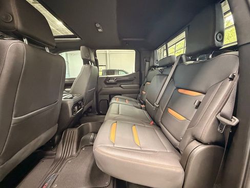 Used 2023 GMC Sierra 1500 AT4 w/ AT4 Preferred Package image 21