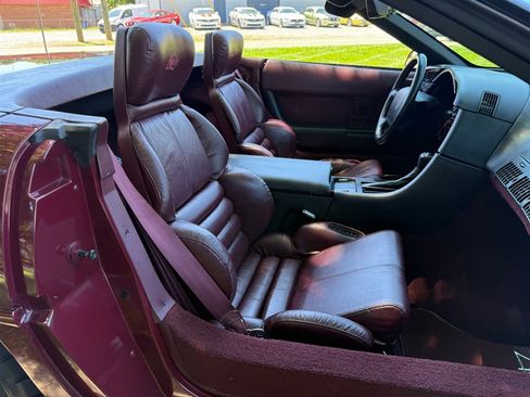 Used 1993 Chevrolet Corvette Convertible RWD image 66