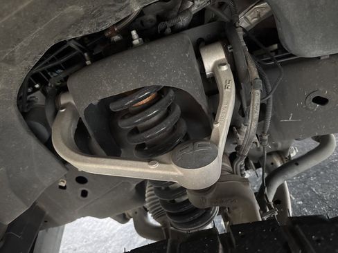 Used 2016 Ford F150 Lariat image 10