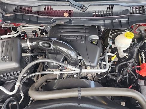 Used 2018 RAM 1500 Big Horn AWD/4WD image 45