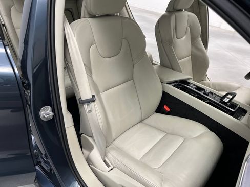 Used 2024 Volvo S60 B5 Core FWD image 26