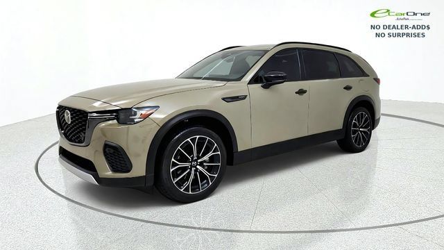 Used 2025 MAZDA CX-70 Plug-In Hybrid w/ Premium Plus AWD/4WD image 4