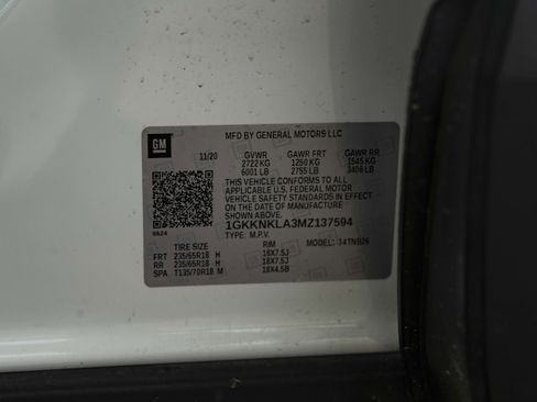Used 2021 GMC Acadia SLE FWD image 44