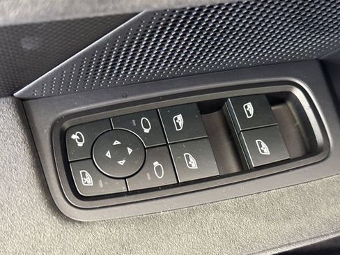 New 2026 Porsche Taycan GTS AWD/4WD image 12