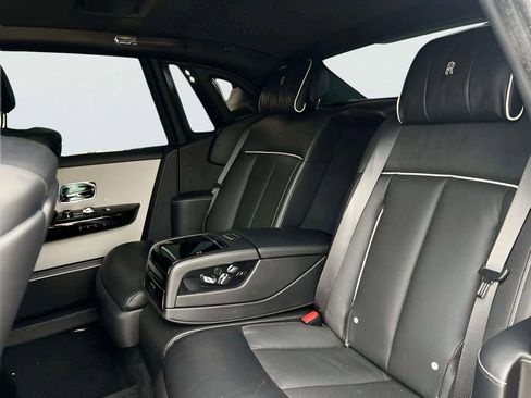 Used 2020 Rolls-Royce Phantom Sedan RWD image 9
