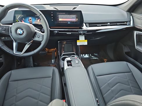 New 2026 BMW X1 xDrive28i w/ Technology Package image 9