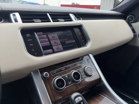 Used 2014 Land Rover Range Rover Sport HSE AWD/4WD image 3