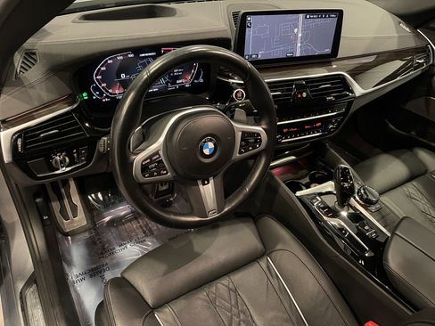 Used 2023 BMW M550i xDrive M550i xDrive w/ Executive Package image 14