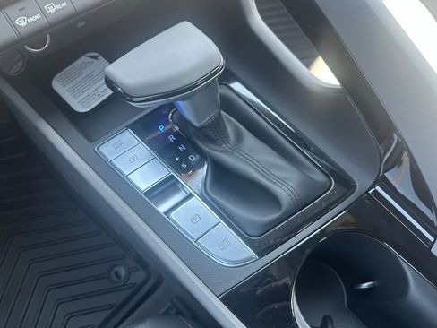 New 2026 Hyundai Elantra SEL Sport Premium FWD image 18