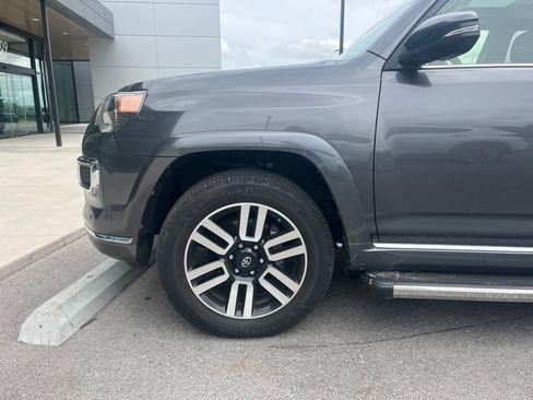 Used 2018 Toyota 4Runner Limited AWD/4WD image 14