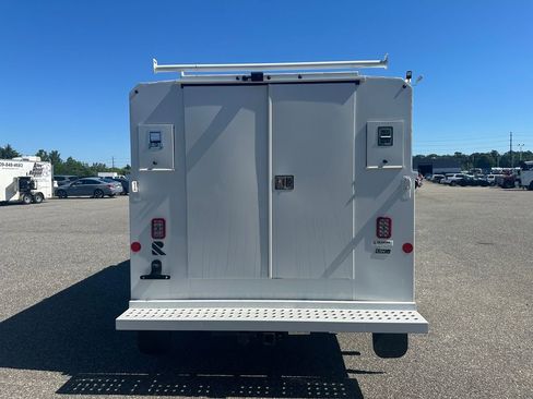 New 2025 Ford Transit 350 image 5