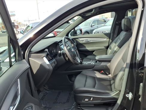 Certified 2022 Cadillac XT6 Luxury image 25