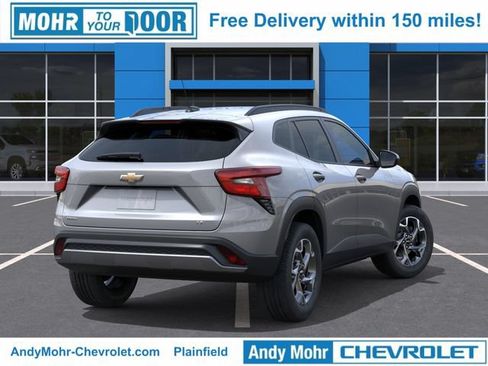 New 2026 Chevrolet Trax LT w/ Driver Confidence Package FWD image 6