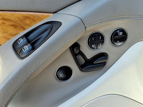 Used 2006 Mercedes-Benz SL 500 image 14