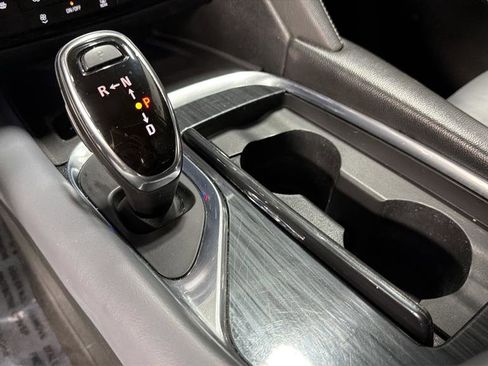 Used 2020 Buick Enclave Essence w/ Sport Touring Edition image 30