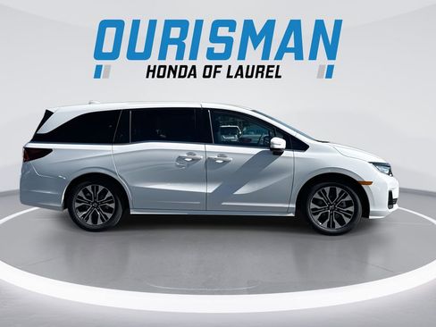 New 2026 Honda Odyssey Elite image 9
