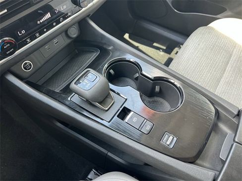 Certified 2023 Nissan Rogue SV image 8