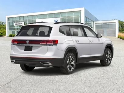 New 2026 Volkswagen Atlas SE
