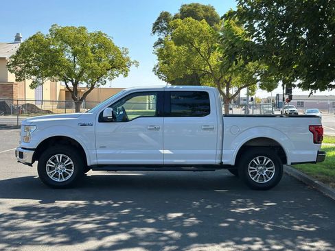 Used 2015 Ford F150 Lariat w/ Equipment Group 501A Mid image 4
