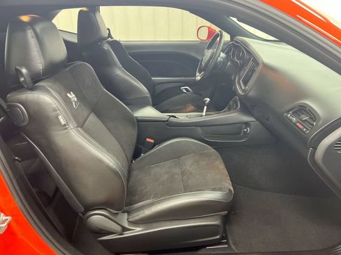 Used 2021 Dodge Challenger R/T Scat Pack w/ Plus Package RWD image 22