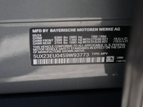Used 2025 BMW X5 xDrive40i w/ Parking Assistance Package AWD/4WD image 45