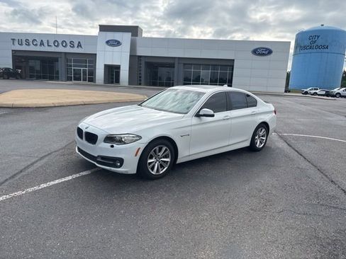 Used 2015 BMW 528i Sedan RWD image 4