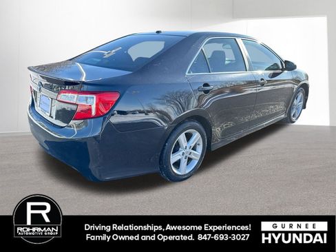 Used 2012 Toyota Camry SE image 9